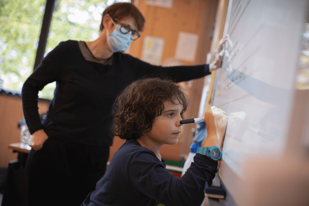 Reconnue d'utilité publique, faîtes un don, impliquez votre entreprise et soutenez notre fondation au service des écoles catholiques !