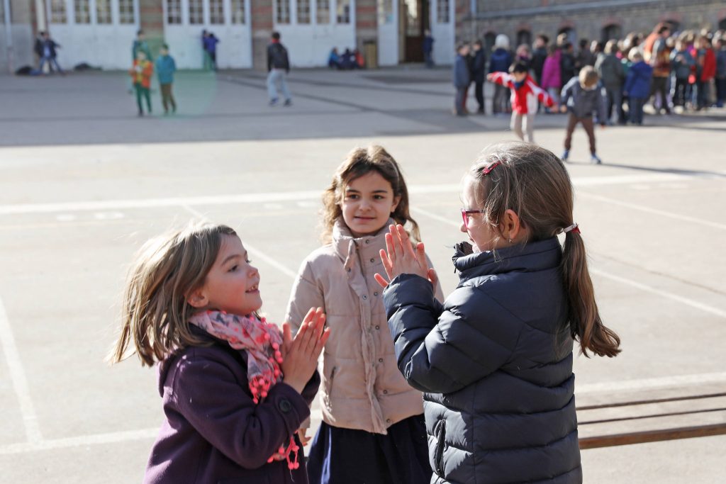 informez-vous, FSM, Fondation saint Matthieu, école catholique, utilité publique
Pourquoi aider et léguer à notre Fondation ? Notre histoire, missions, gouvernance au service des écoles et de l'Enseignement Catholique. 