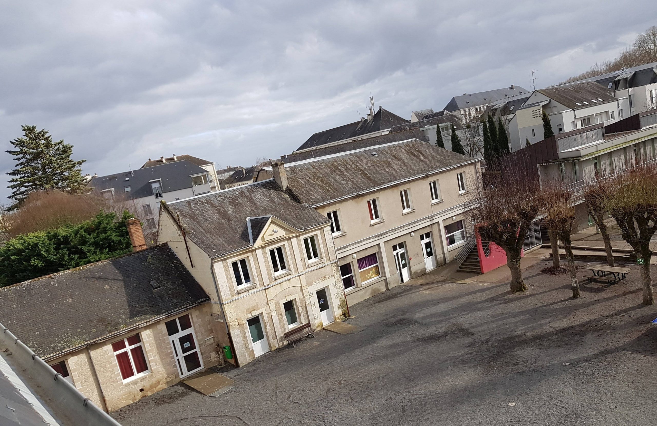 École Sainte-Marie à Tours et Saint-Joseph à Chinon